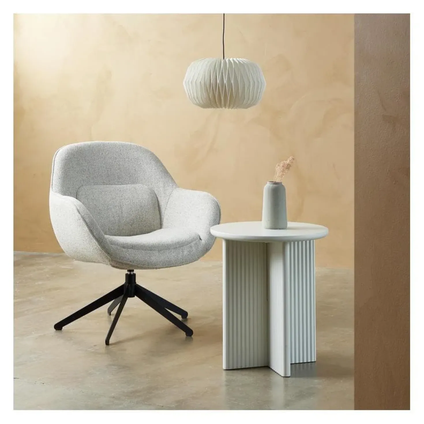 Alejandro Bijzettafel rond 50 cm greige