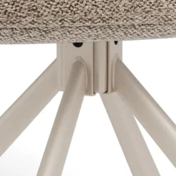 Alice Eetkamerstoel beige met beige onderstel