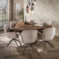 Andreas Eettafel driehoekig Acaciahout 165cm