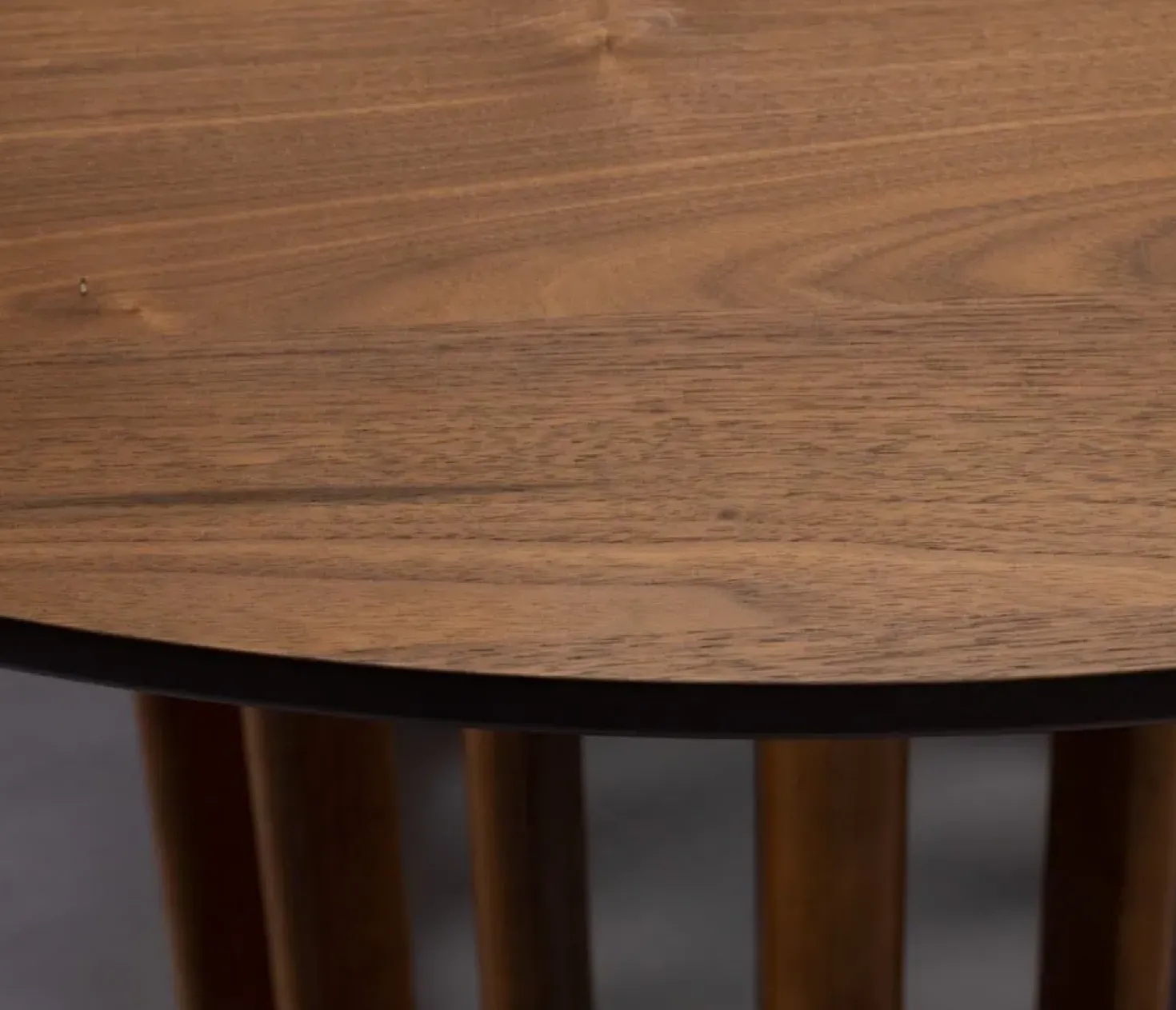 Barlet Eettafel Walnoot Rond 120cm