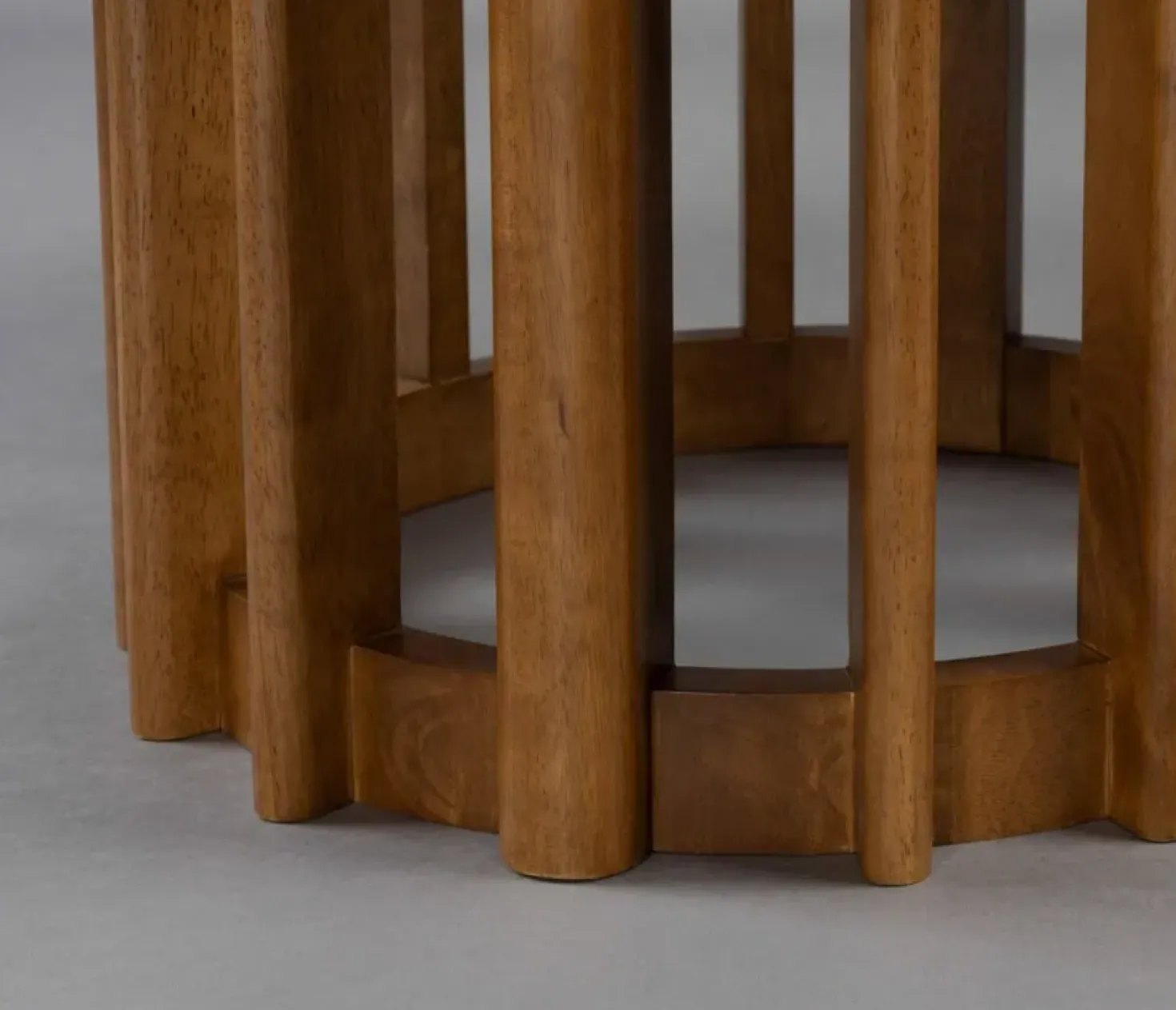 Barlet Eettafel Walnoot Rond 120cm