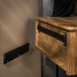 Belisa houten nachtkastje hangend 1 lade zandkleur
