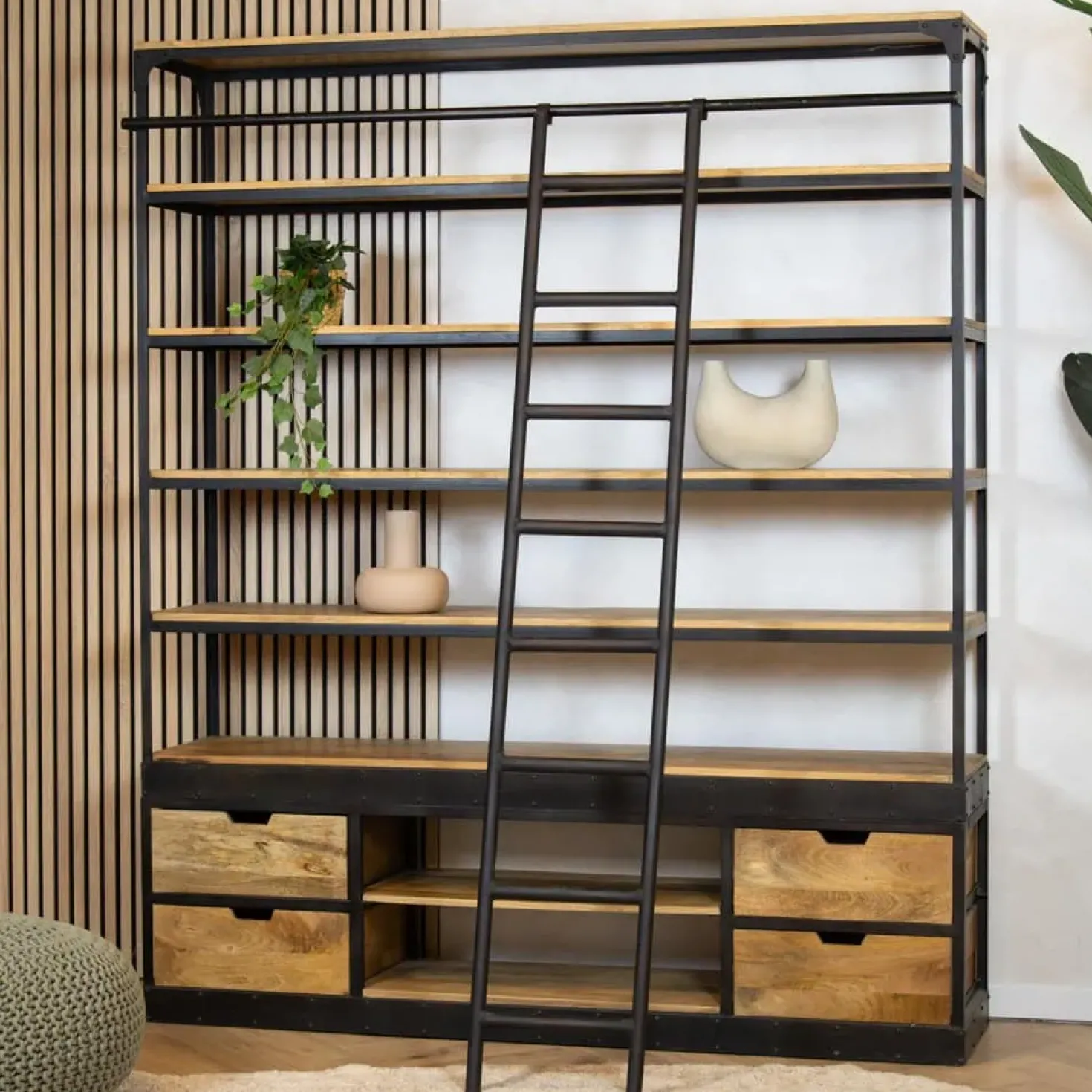 Boekenkast Industrieel mangohout Ladder Big zwart