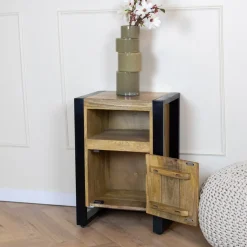 Britt Nachtkastje naturel deur links 45cm