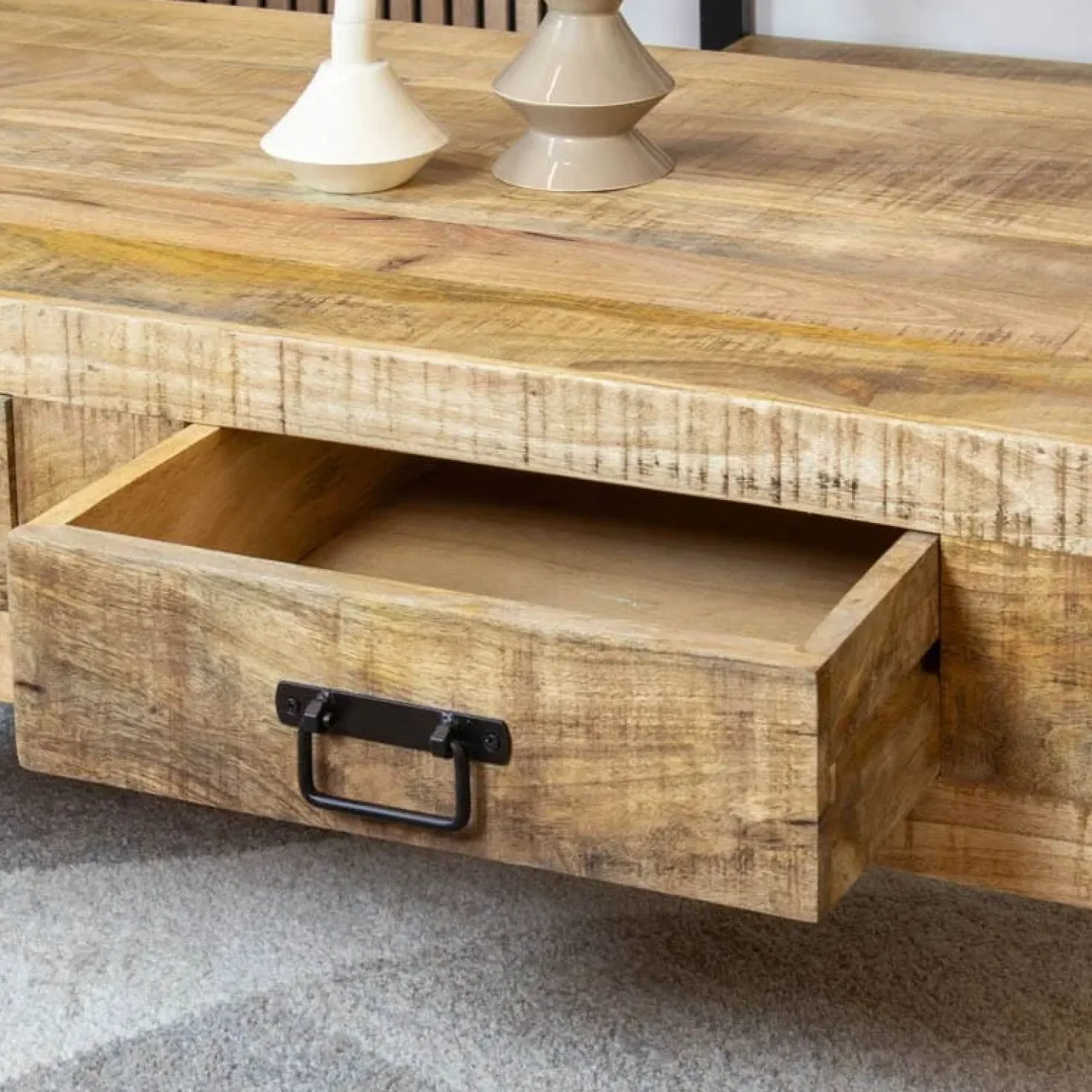 Britt salontafel industrieel mangohout met lades 120cm