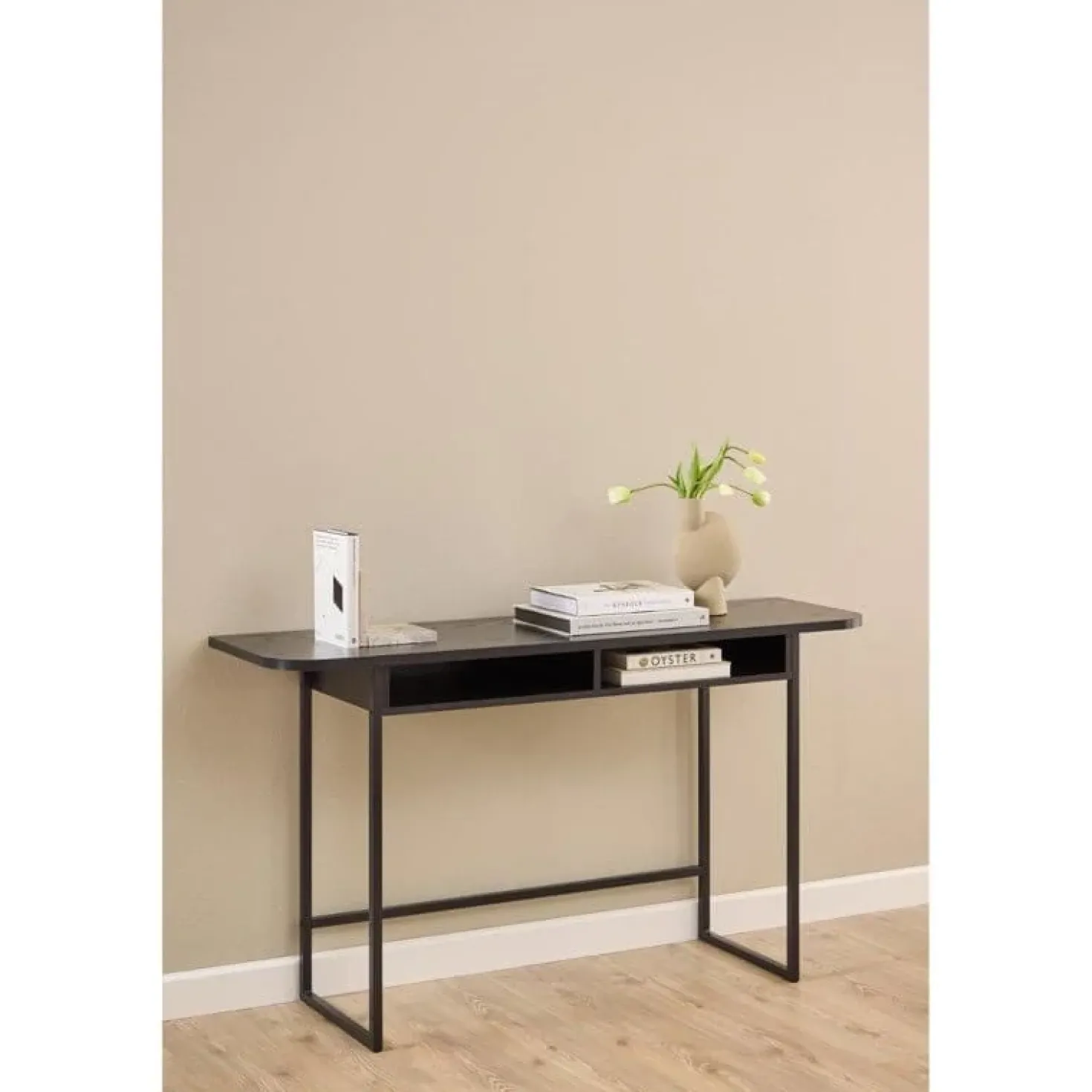 Daluna Sidetable Zwart 140cm