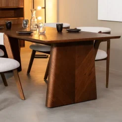 Eettafel Jule Bruin Eikenhout 210cm
