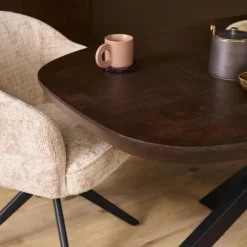 Eettafel Martin Deens ovaal Walnoot Zwarte poot 280cm
