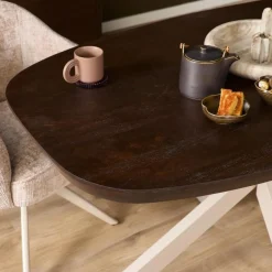 Eettafel Martin Deens ovaal Walnoot Zand poot 280cm