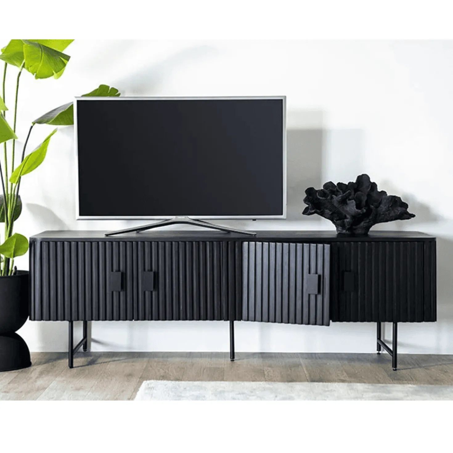 Eleonora tv meubel Remi 4-drs. 170cm zwart