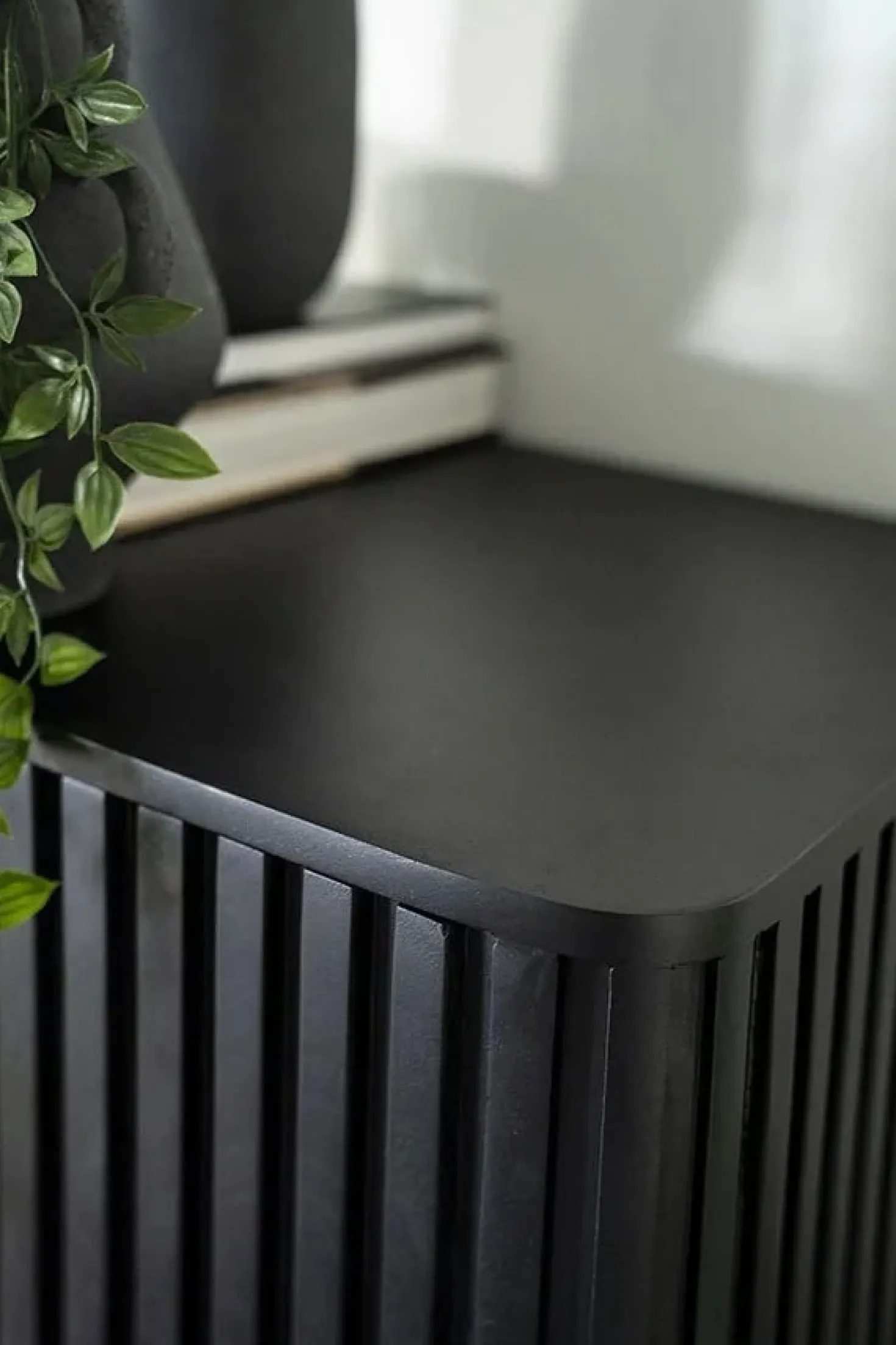 Eleonora tv meubel Remi 4-drs. 170cm zwart