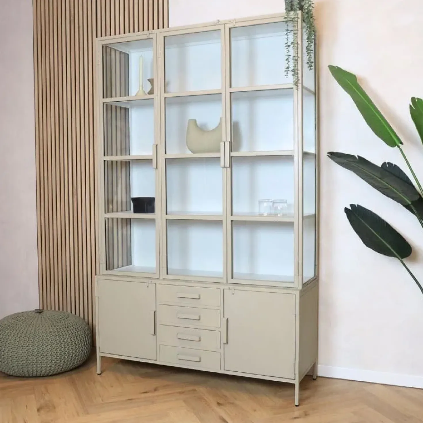 Figue vitrinekast hoog taupe/wit 136cm