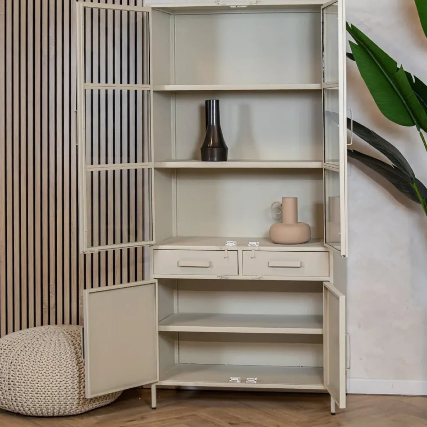 Figue vitrinekast industrieel taupe binnenkant 90cm