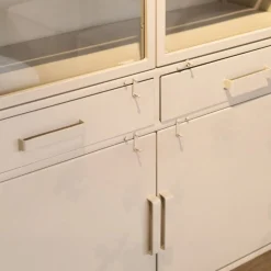 Figue vitrinekast industrieel taupe binnenkant 120cm