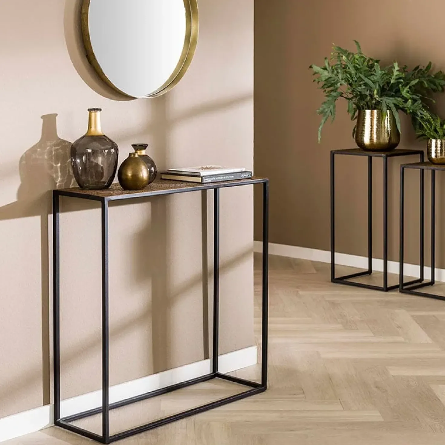 Irona Sidetable