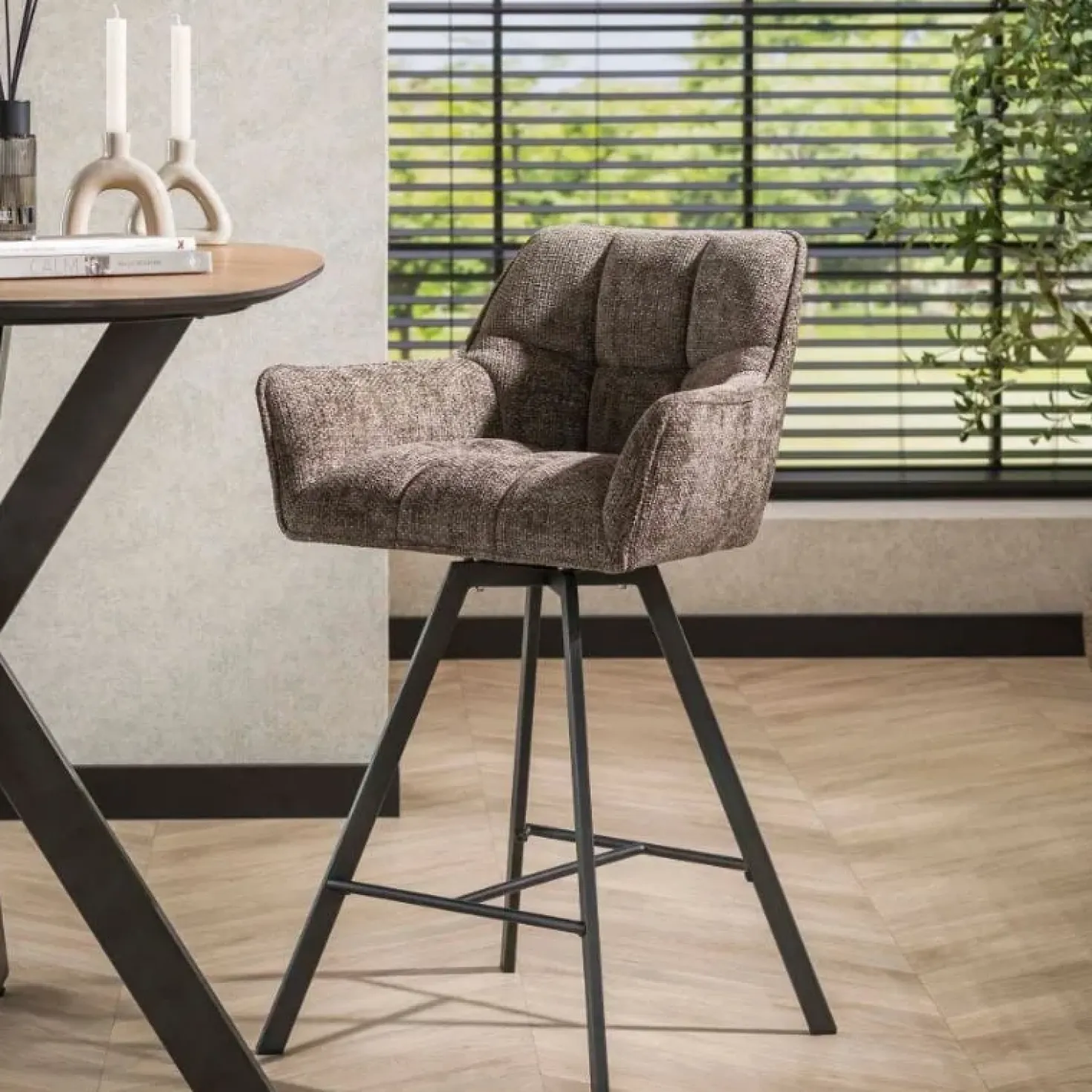Kelly Barstoel draaibaar hoven Taupe