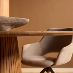 Livia Eettafel Ovaal Naturel 240cm