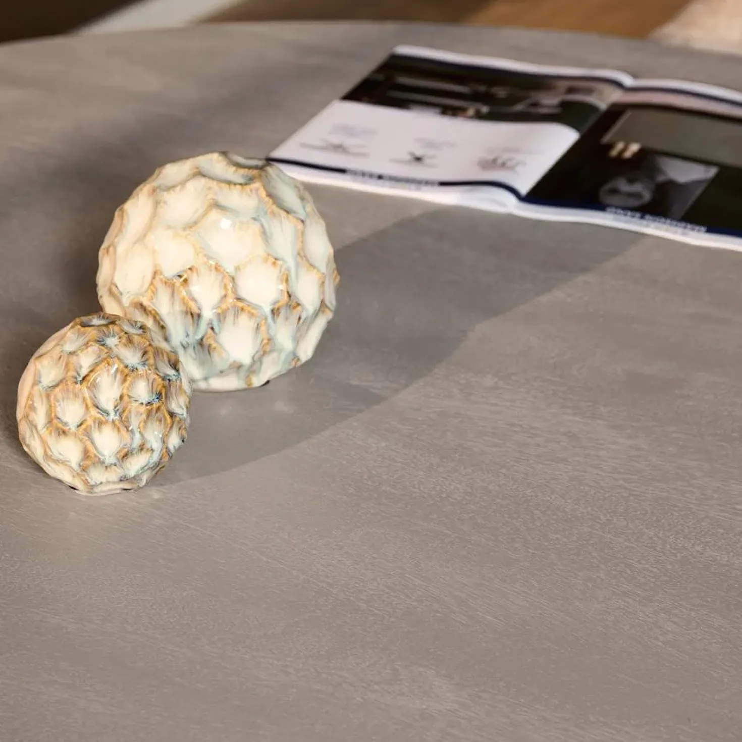 Livia Eettafel Rond Taupe 130cm