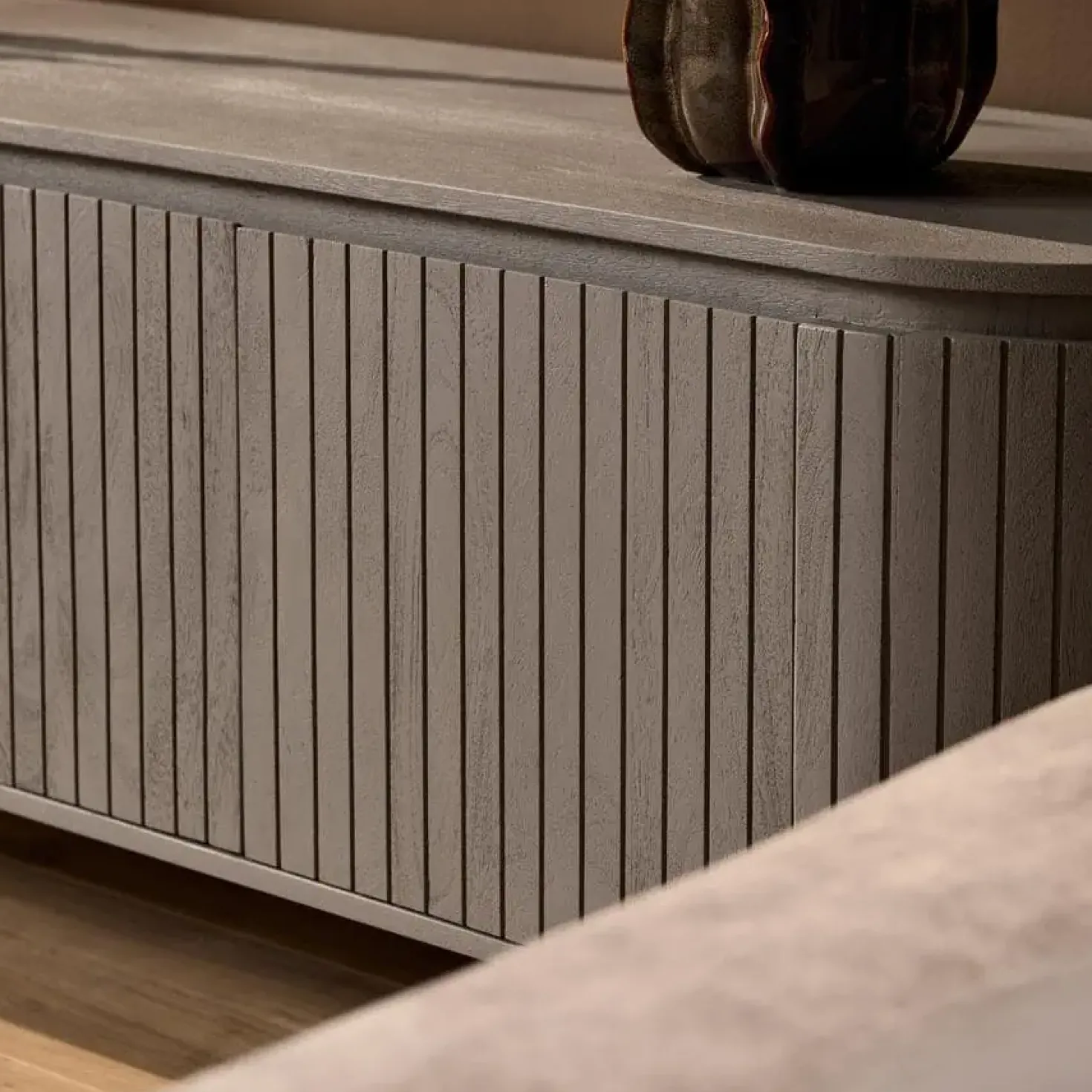 Livia Tv meubel Taupe 210cm