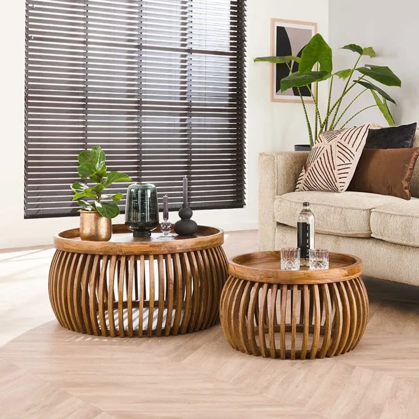 Namra Curved salontafel set van 2 mangohout zandkleur