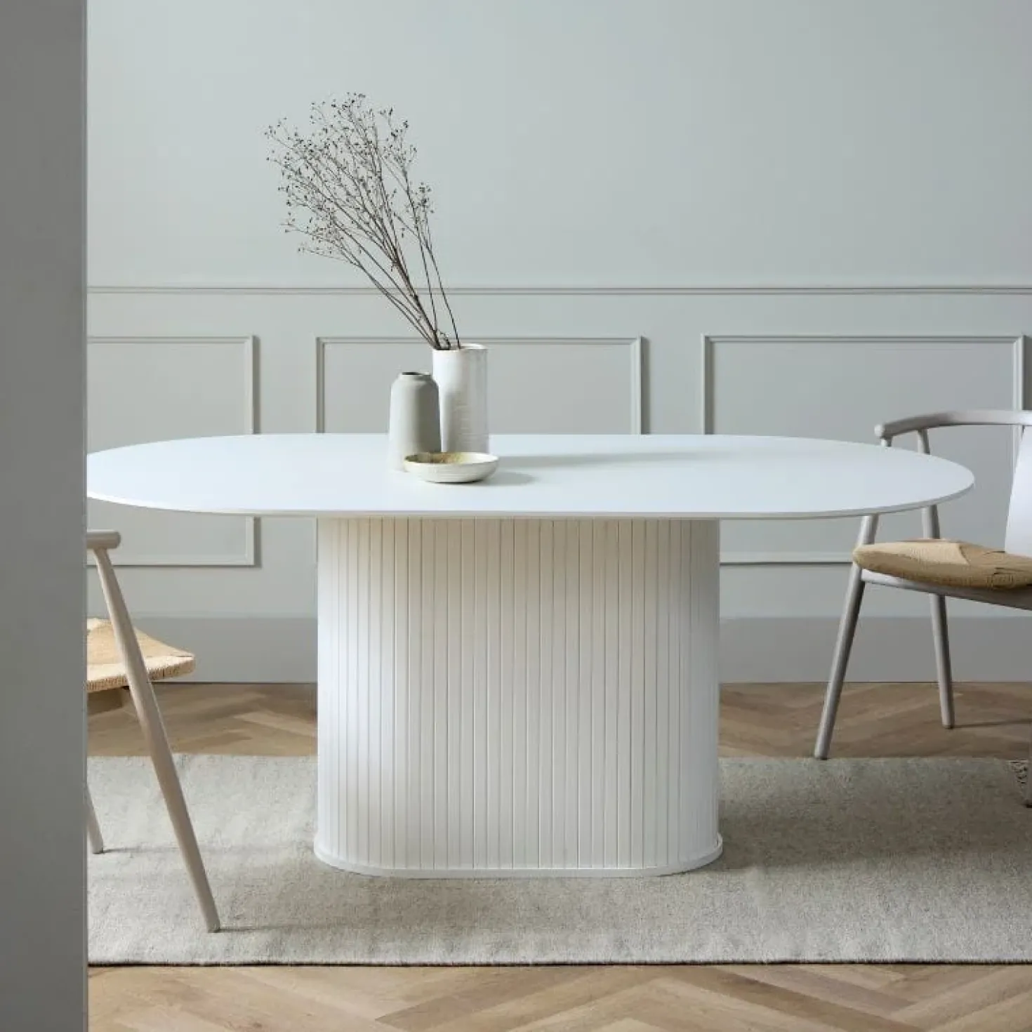 Nita Eettafel Wit ovaal 180cm