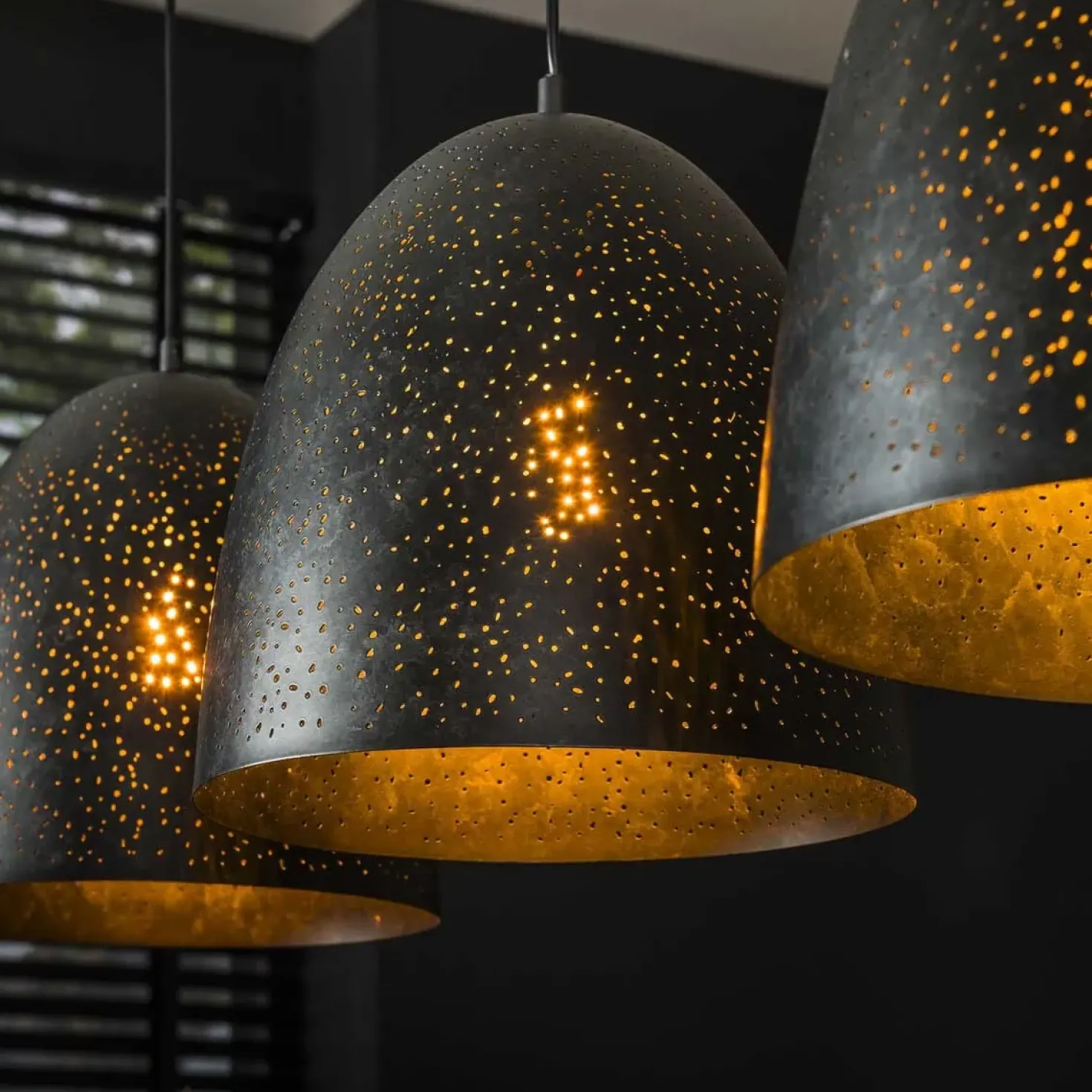 Quinn 3-lichts Hanglamp geperforeerd Charcoal