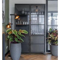 Romy vitrinekast industrieel zwart 120cm