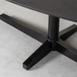 Rosie Eetkamertafel organisch Zwart 180 cm