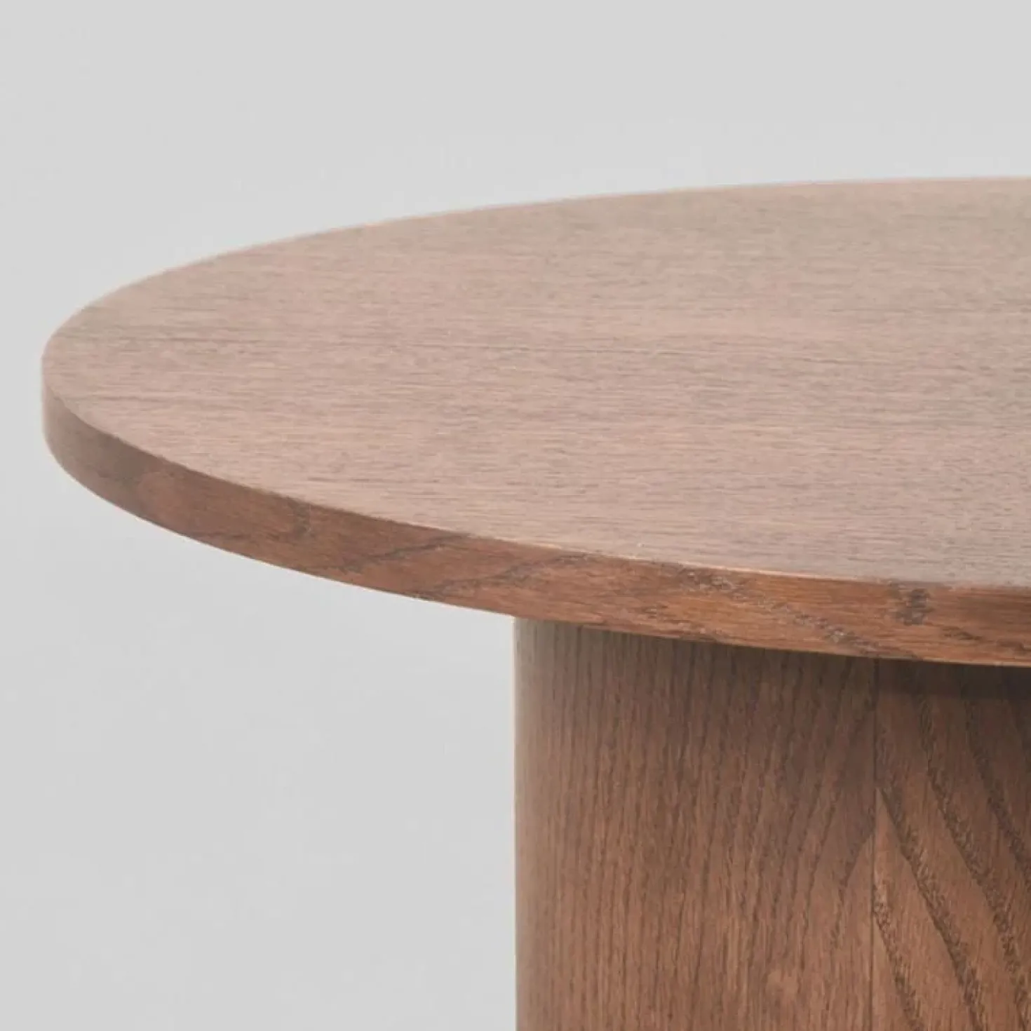 Salontafel Oliva hoog Walnoot Eikenhout rond 60cm