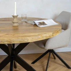 Senna eettafel industrieel rond mangohout 130cm