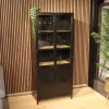 Smalle vitrinekast Garcia industrieel zwart hout 80cm