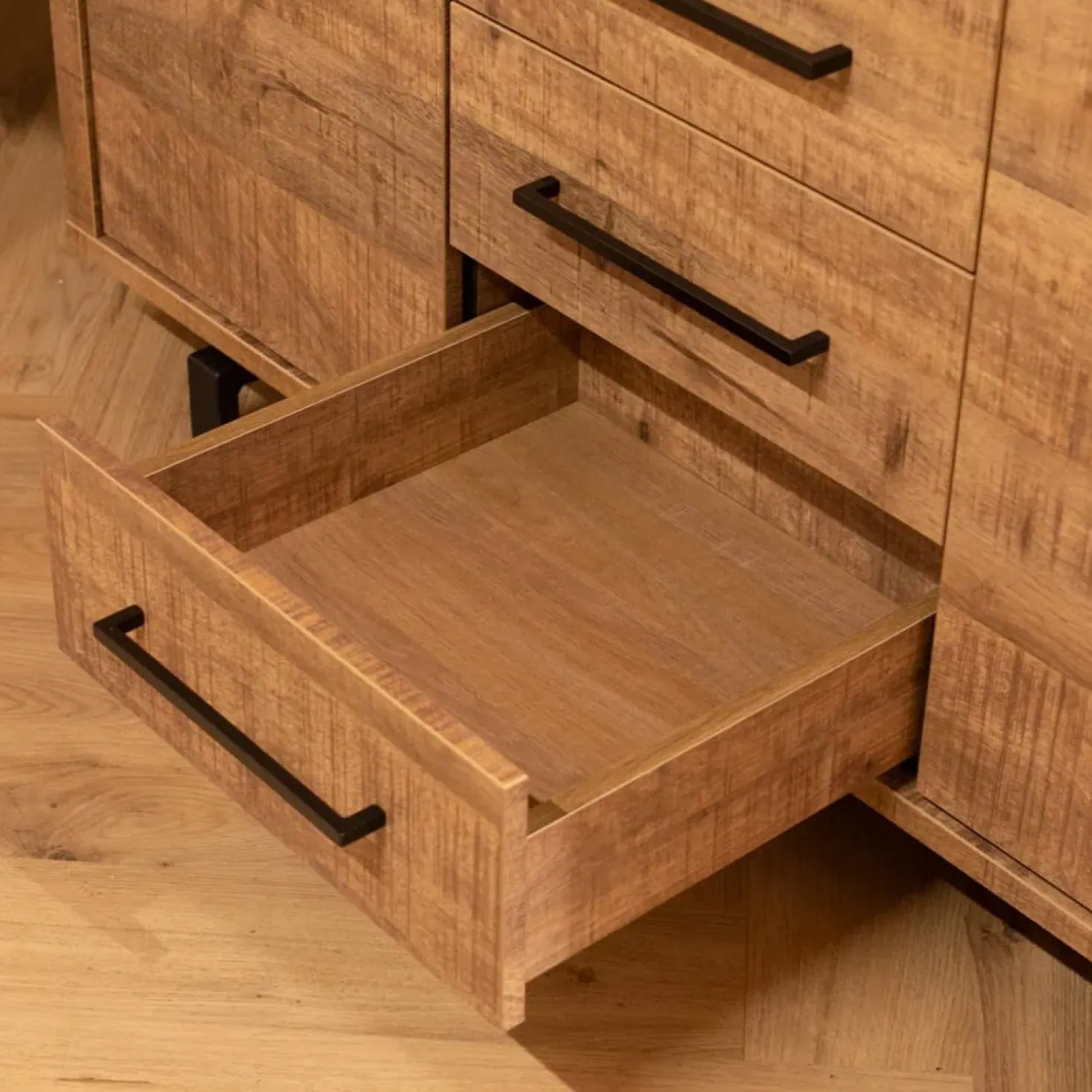 Thornbay Vakkenkast 2 deuren Hout 135cm