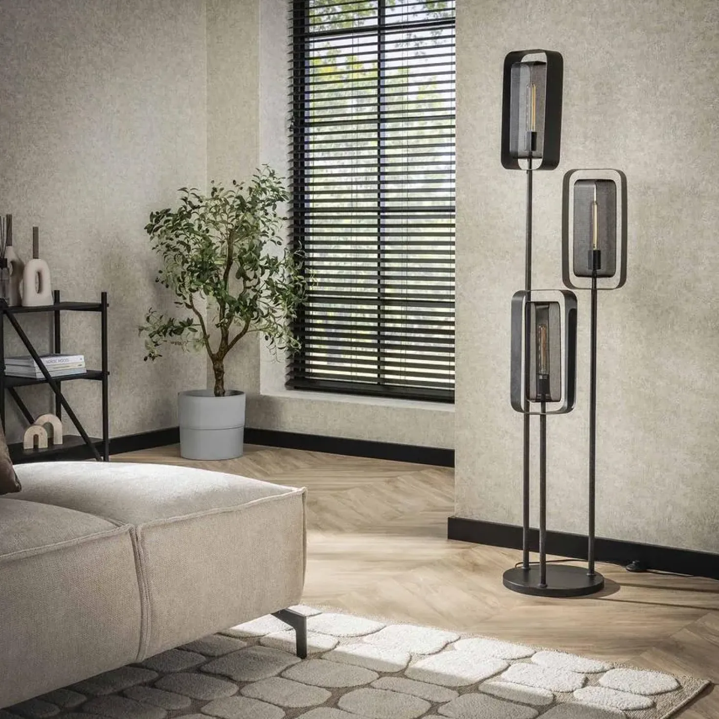 Tindy 3-lichts vloerlamp industrieel artic zwart