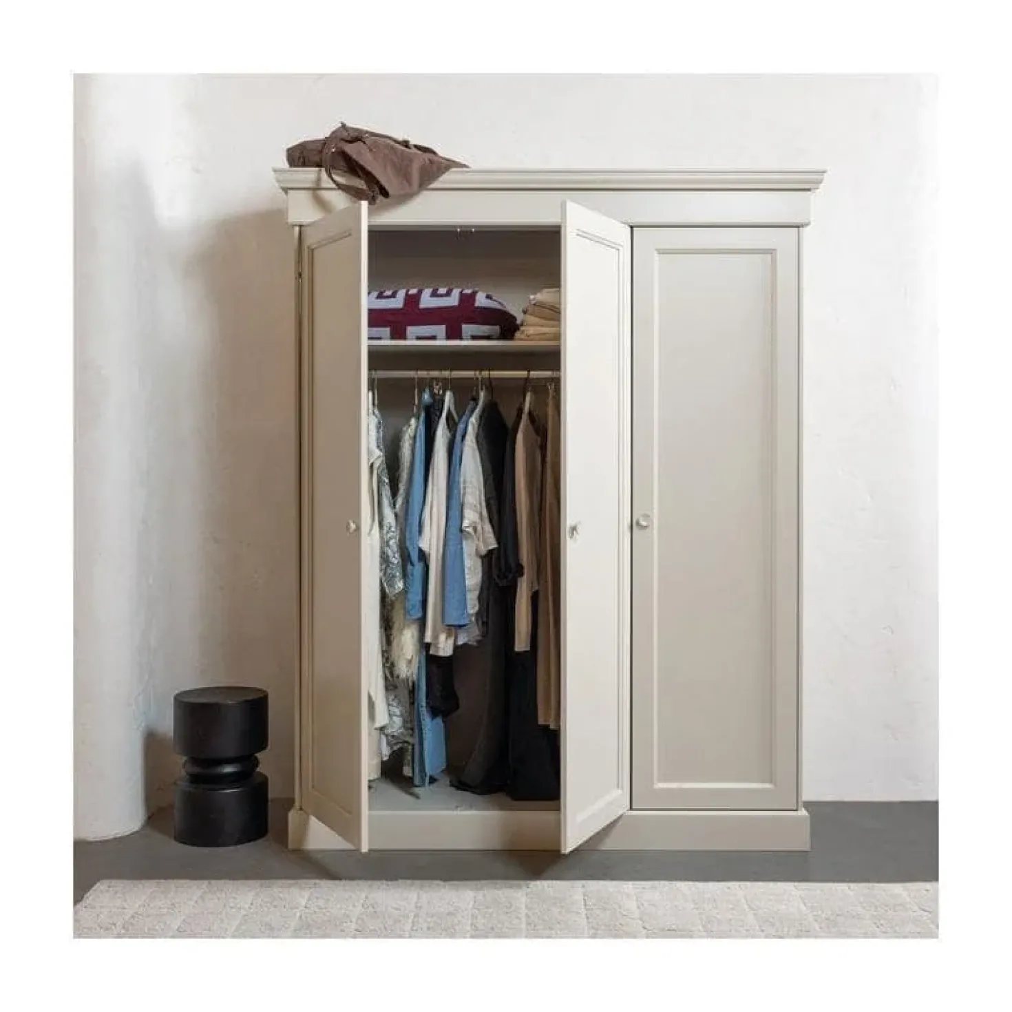 Tuve Bijzettafel rond Zwart 30cm