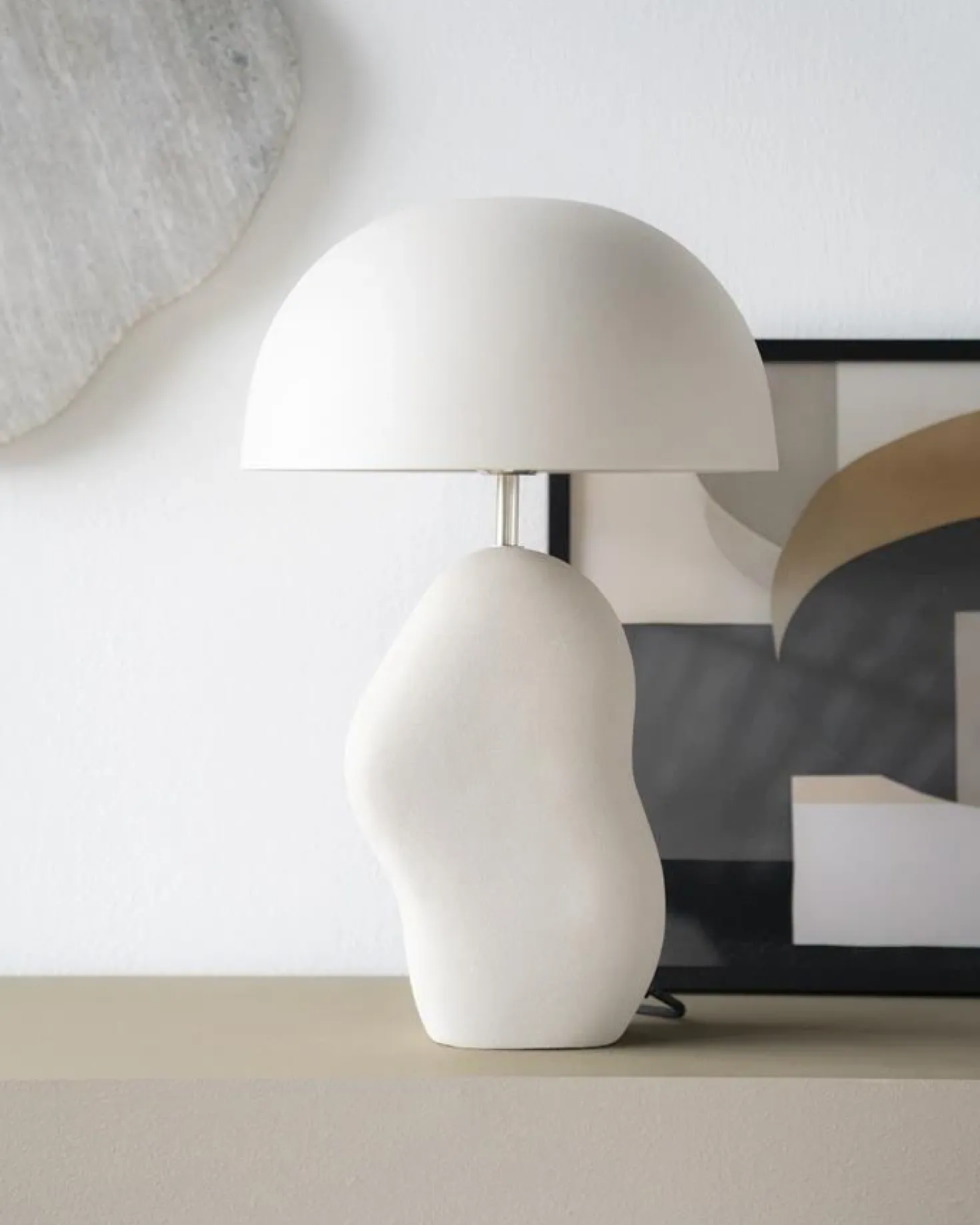 Uzo 1-lichts Tafellamp beige
