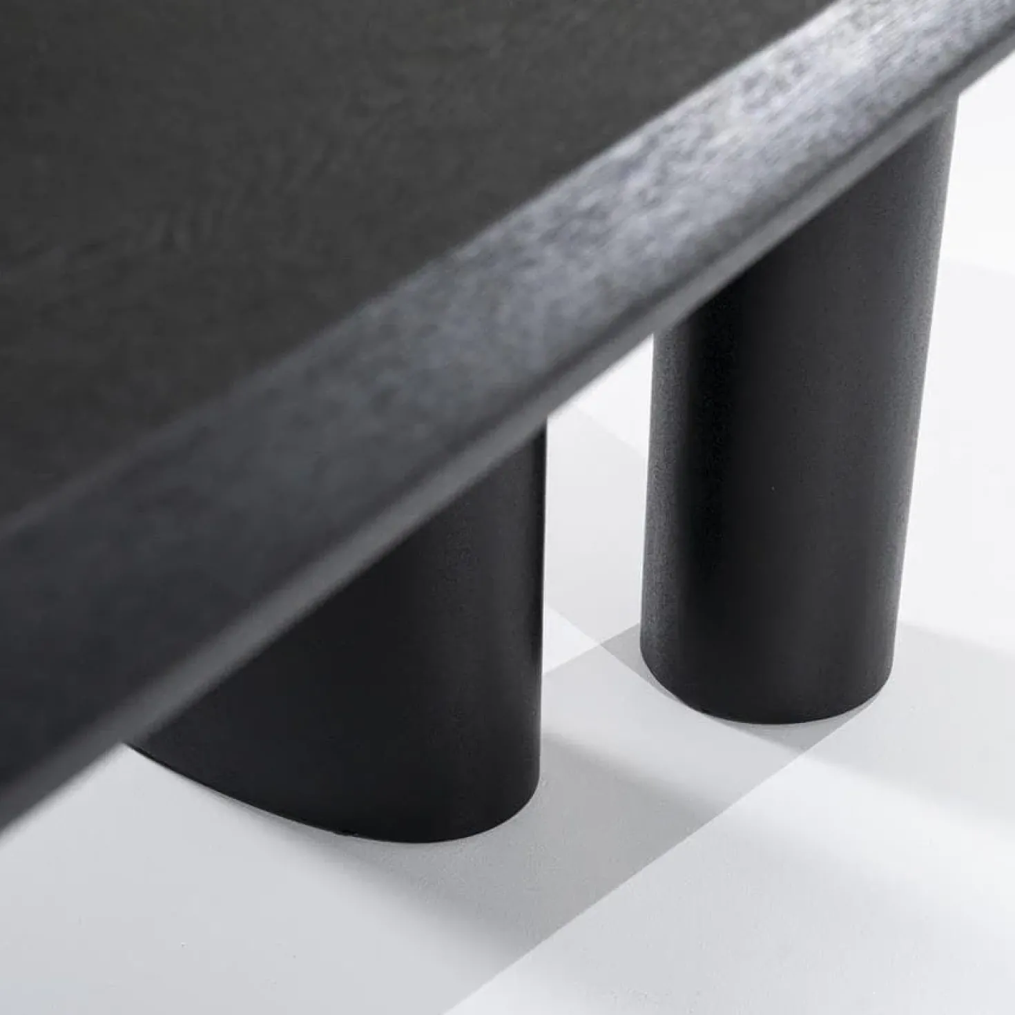 Walter Eettafel zwart Eikenhout 300 cm