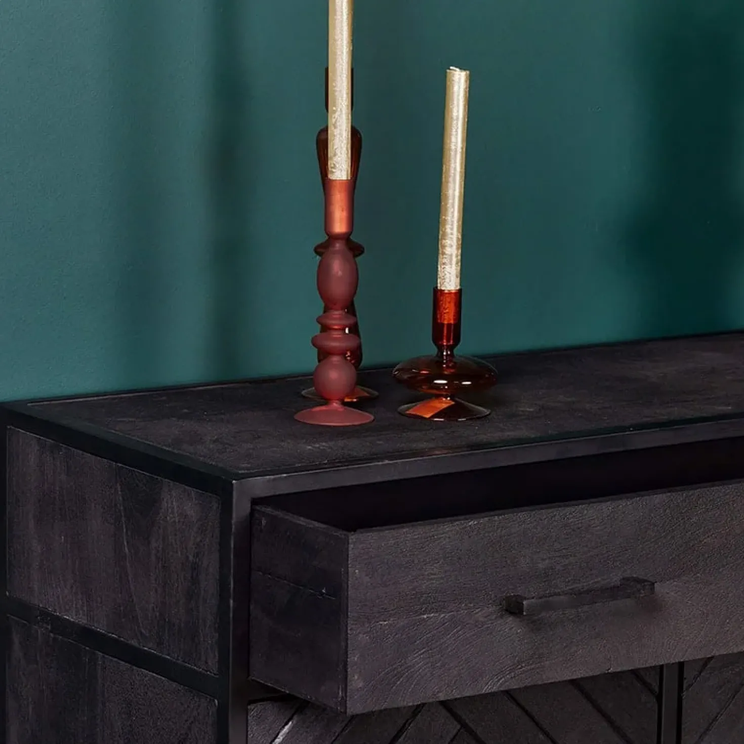Wandkast Scandi visgraat zwart mangohout 100cm
