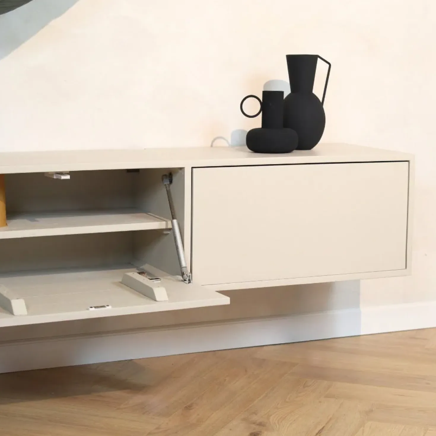 Zwevend Tv meubel Melanie Zand 120cm