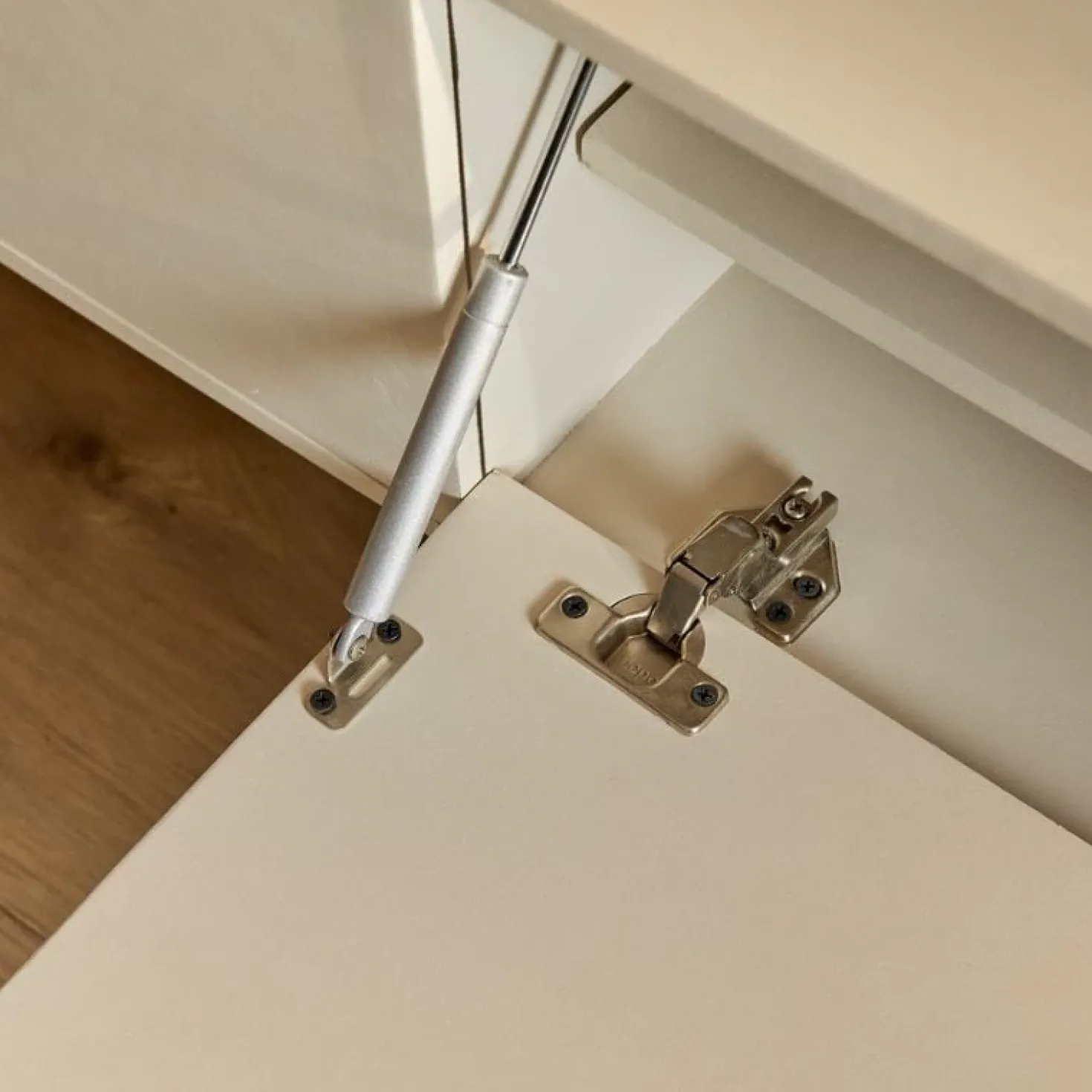 Zwevend Tv meubel Melanie Zand 280 cm