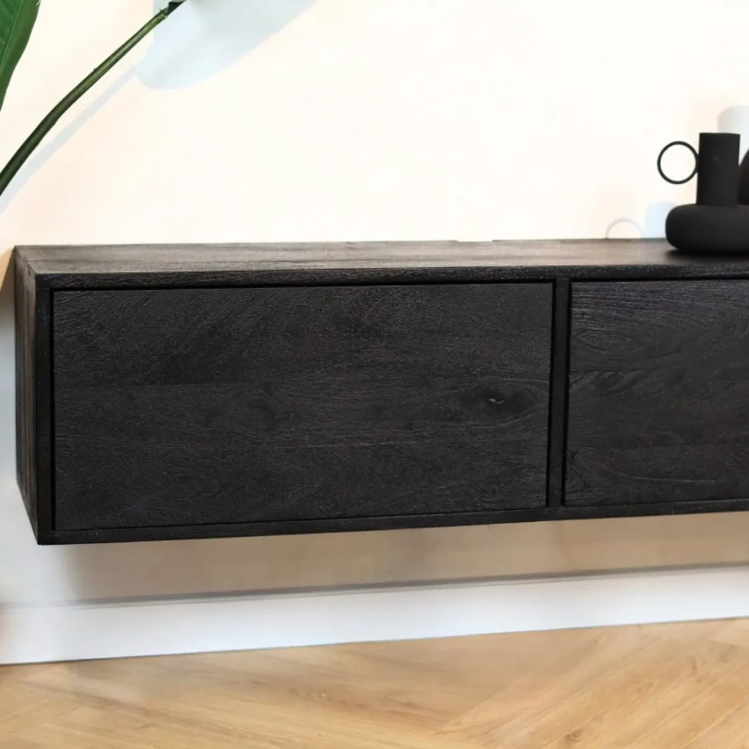 Zwevend Tv meubel Melanie Zwart 120cm